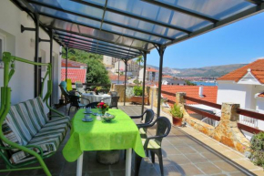 Отель Apartmani Kate  Трогир